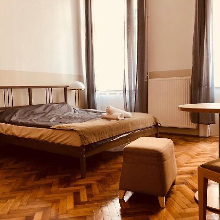 Downtown Apartment Budapest Esterno foto