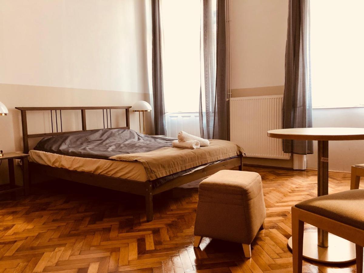 Downtown Apartment Budapest Esterno foto